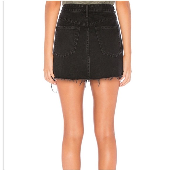 AGOLDE Criss Cross Skirt Women 26 Black Denim Mini Frayed Hem Asymmetric Waist - Picture 2 of 16